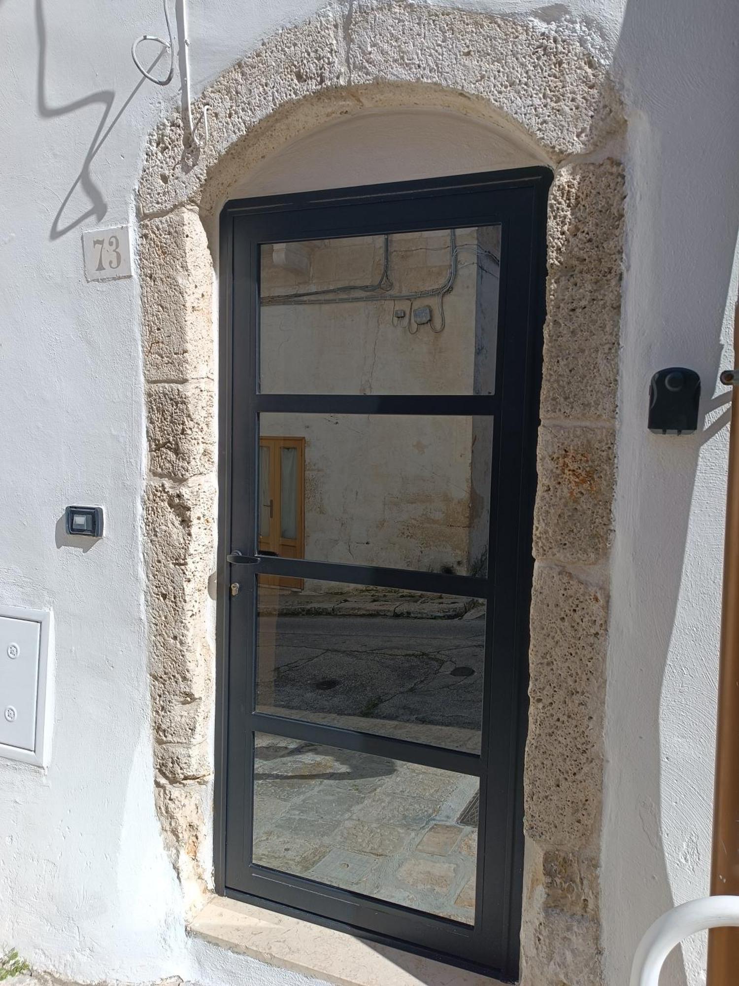 Minuetto 73 Apartment Ostuni Luaran gambar